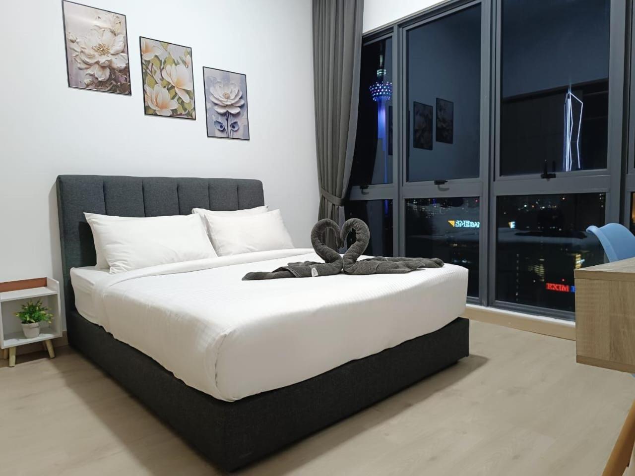 Colony Infinitum Serviced Klcc Apartment