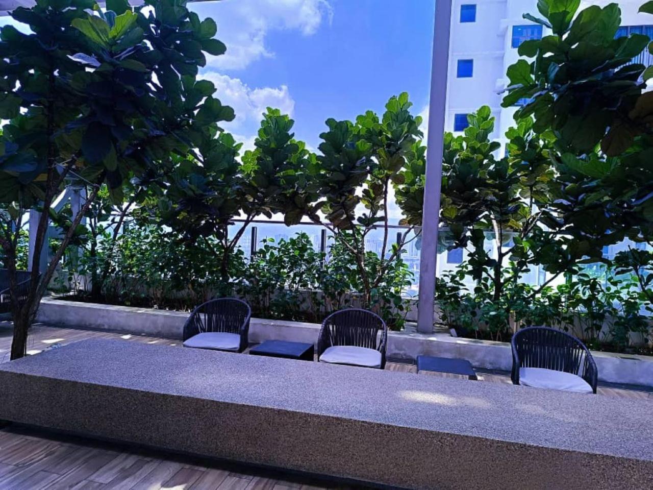 Colony Infinitum Serviced Klcc Apartment *